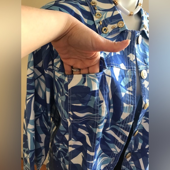 Drapers & Damon’s Blue White Leaf  Light Jacket Gold Hardware & Buttons Sz PXL - Picture 2 of 11